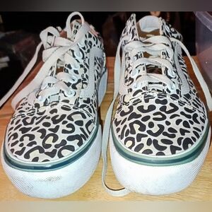 Women's Color Changing Platform/Stacked Vans Sneakers